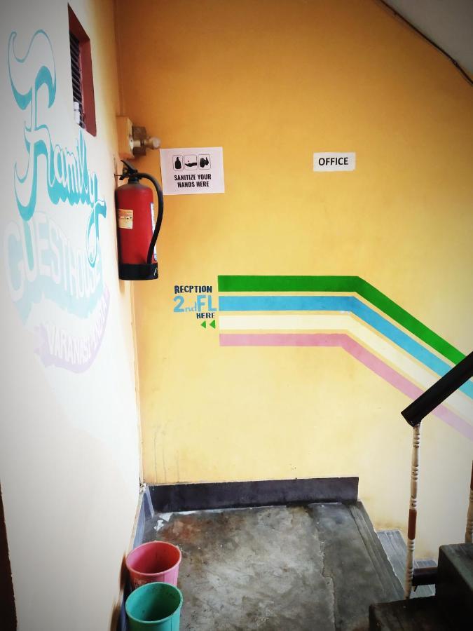 Family Guest House バラナシ エクステリア 写真