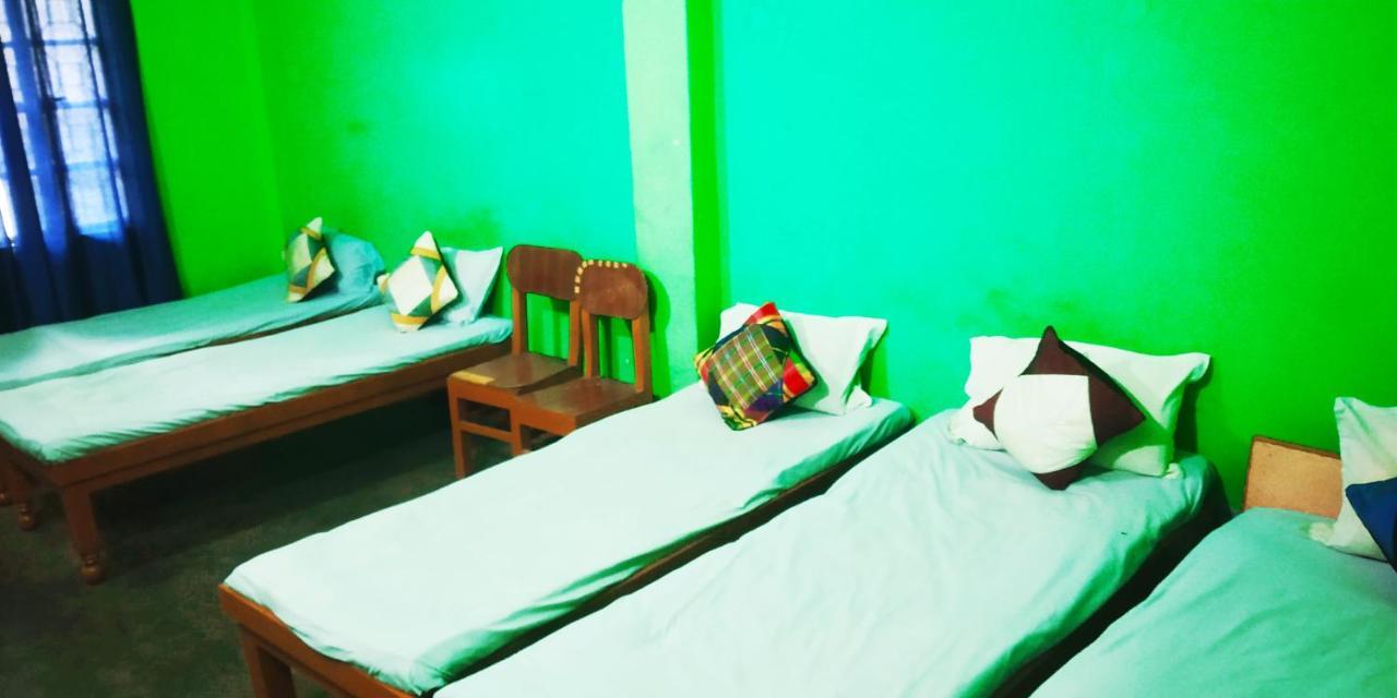 Family Guest House バラナシ エクステリア 写真