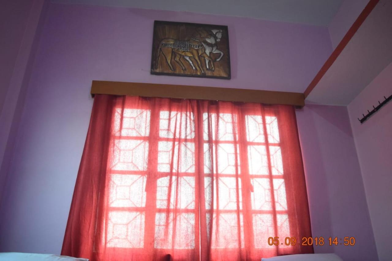 Family Guest House バラナシ エクステリア 写真