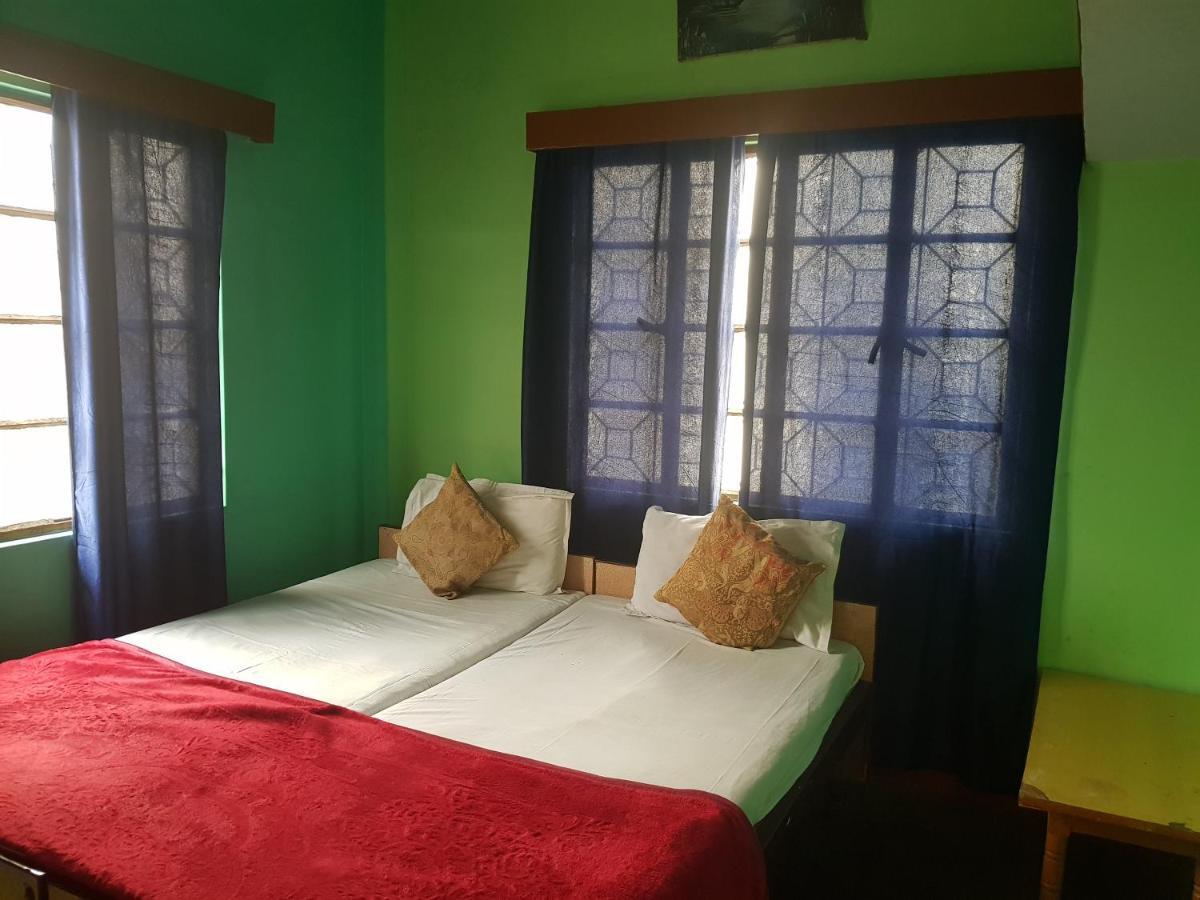 Family Guest House バラナシ エクステリア 写真